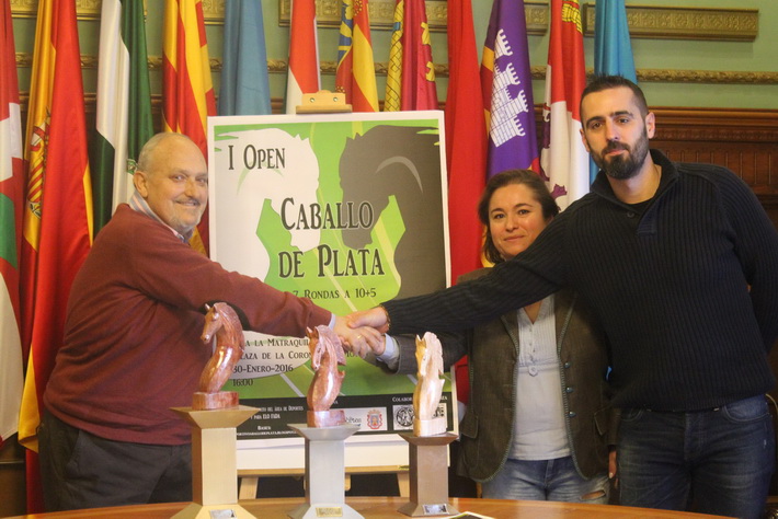 El centro c�vico �La Matraquilla� acoge el �I Open de ajedrez, Caballo de Plata�